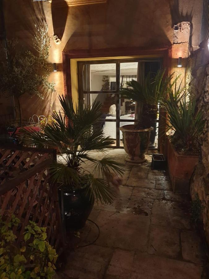 La Villageoise, Chambre Troglodyte Pitoresque Au Coeur Du Village Rognes Exteriér fotografie