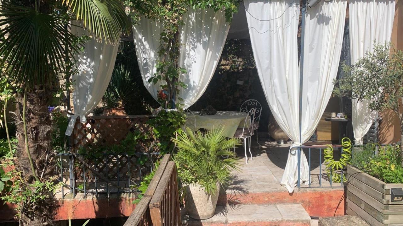 La Villageoise, Chambre Troglodyte Pitoresque Au Coeur Du Village Rognes Exteriér fotografie