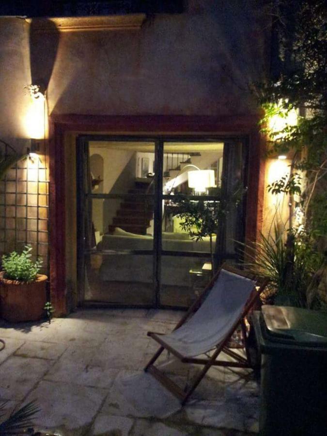 La Villageoise, Chambre Troglodyte Pitoresque Au Coeur Du Village Rognes Exteriér fotografie
